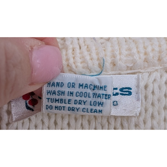 Vintage Currants Cream Cable Knit Deep V Sweater Vest Small Grandpacore Preppy - Picture 6 of 8